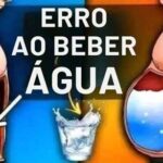 99% das pessoas não sabem o jeito certo de beber água 556506057_122148518120740750_1104364382955809486_n